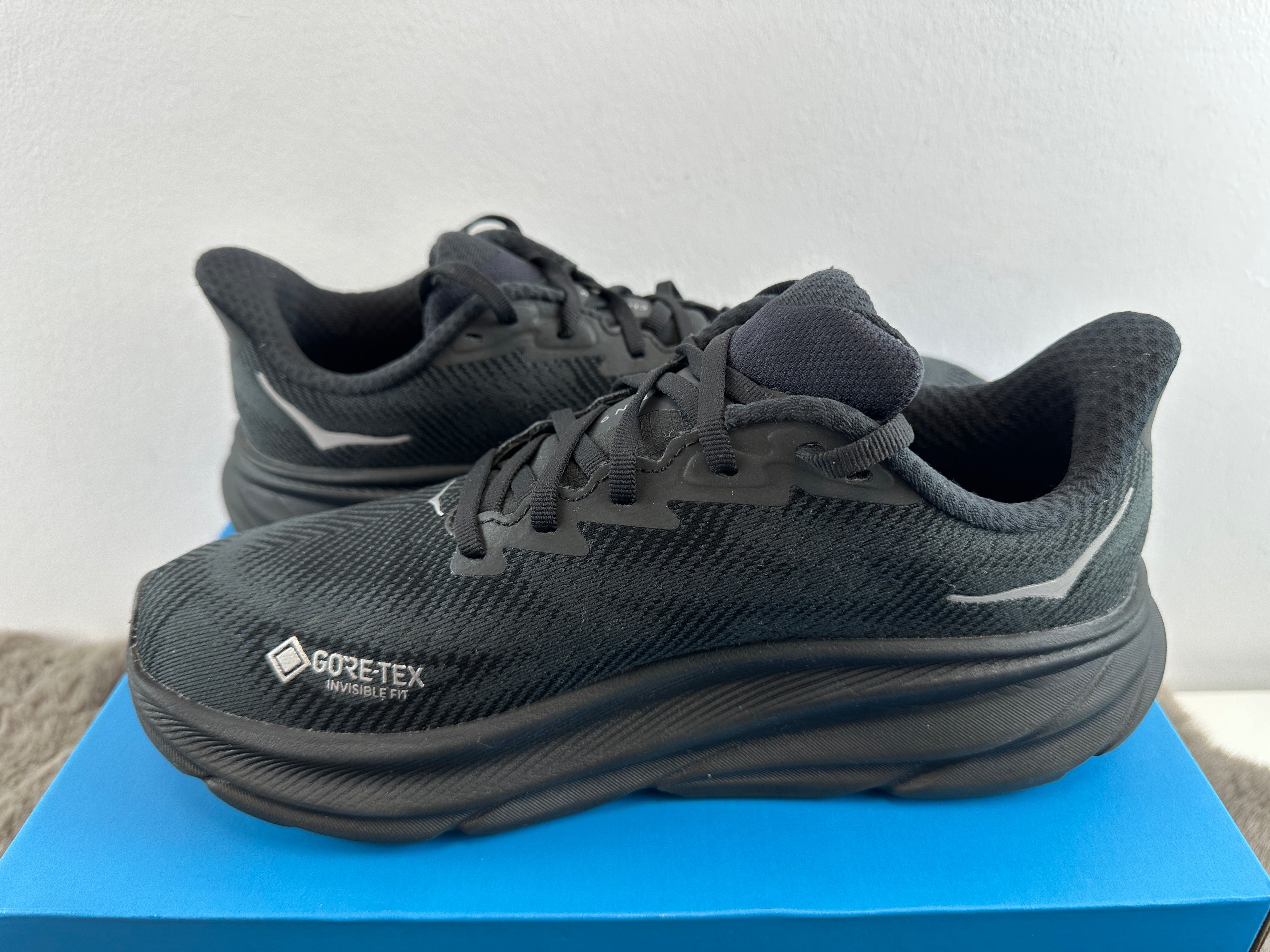HOKA CLIFTON 9 GTX