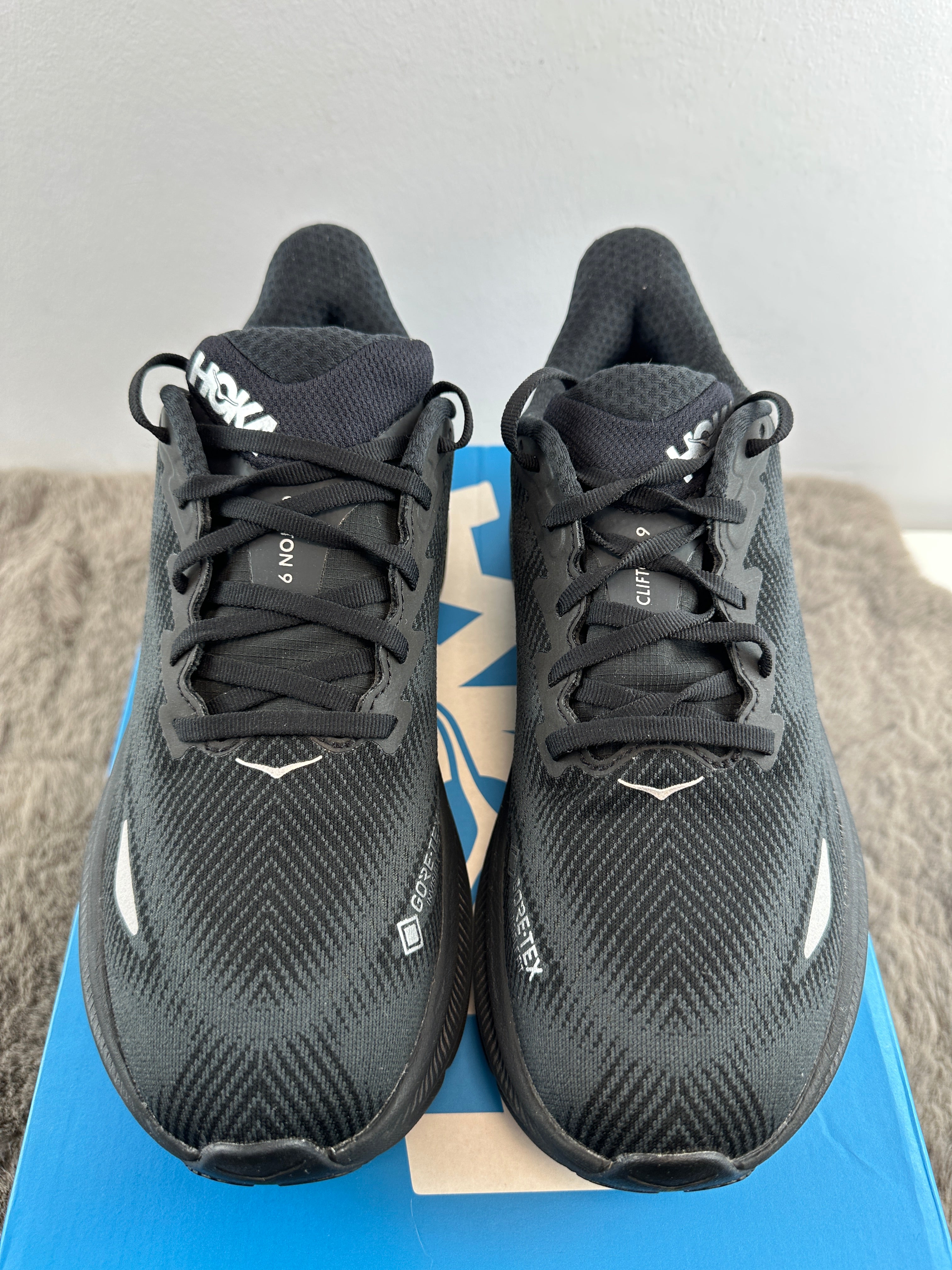 HOKA CLIFTON 9 GTX