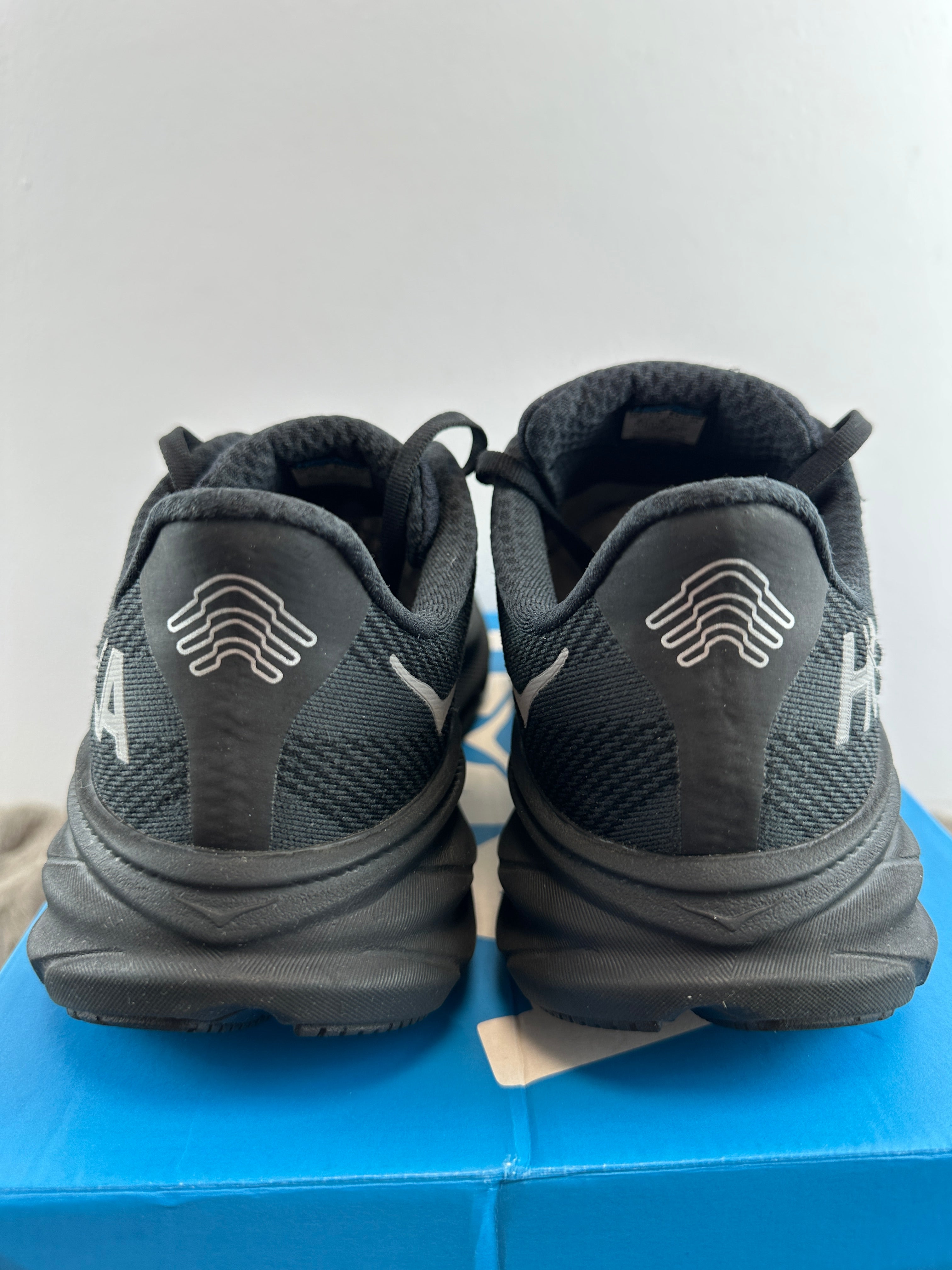 HOKA CLIFTON 9 GTX