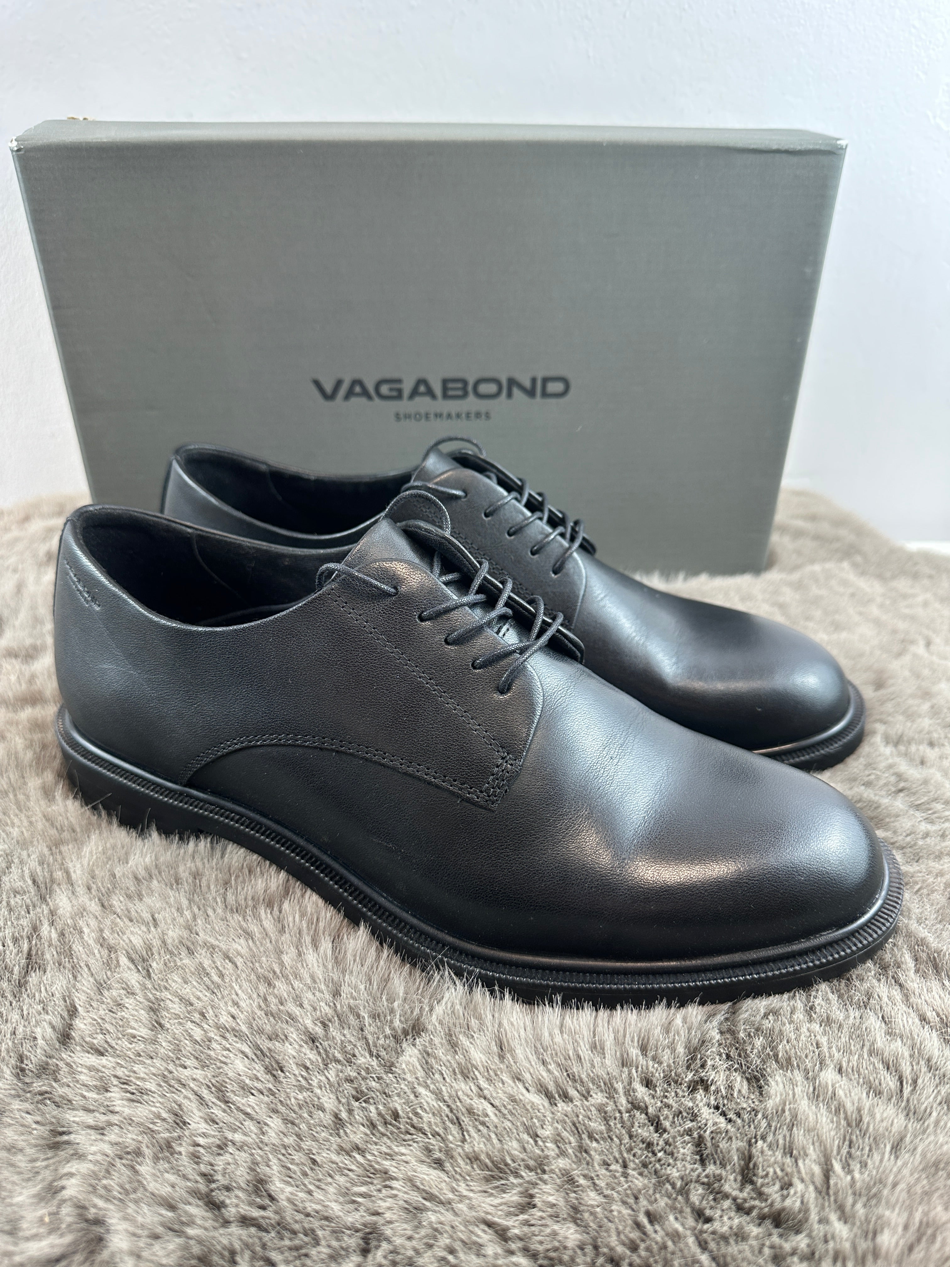 VAGABOND AMINA