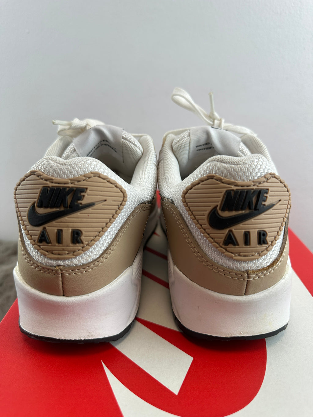 NIKE AIR MAX 90 "UNITED IN VICTORY"