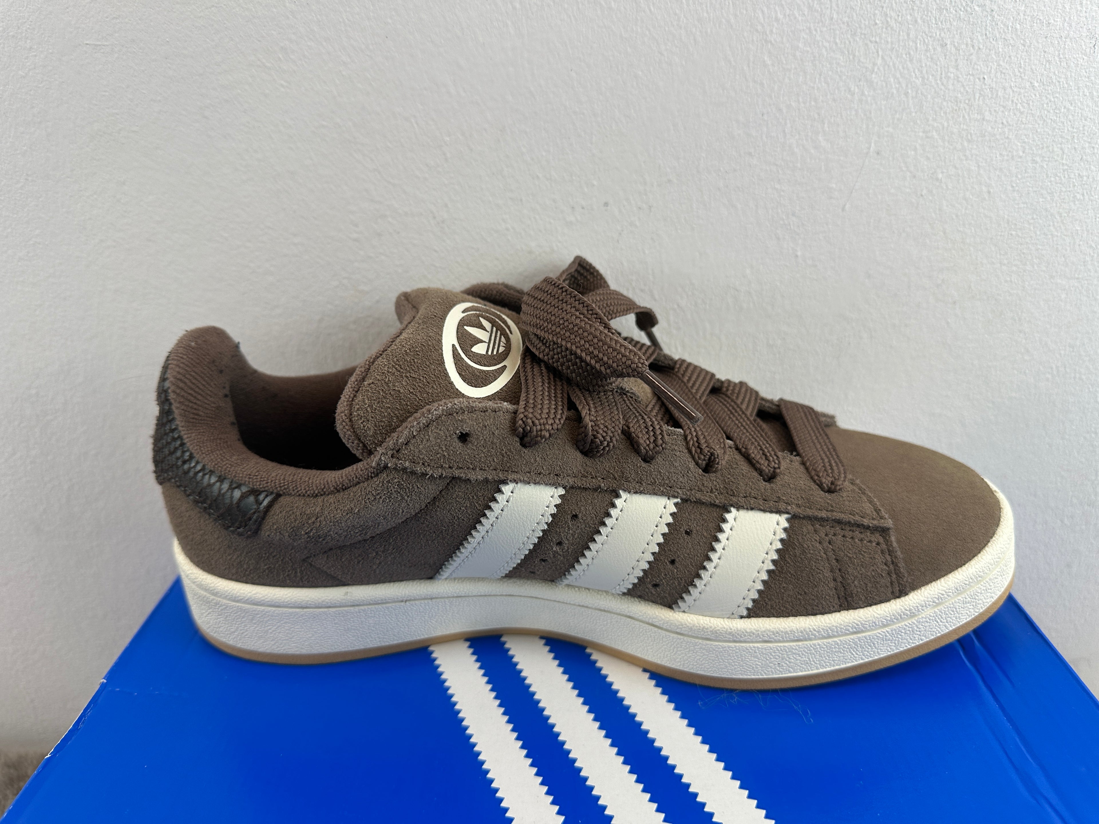 ADIDAS CAMPUS 00s