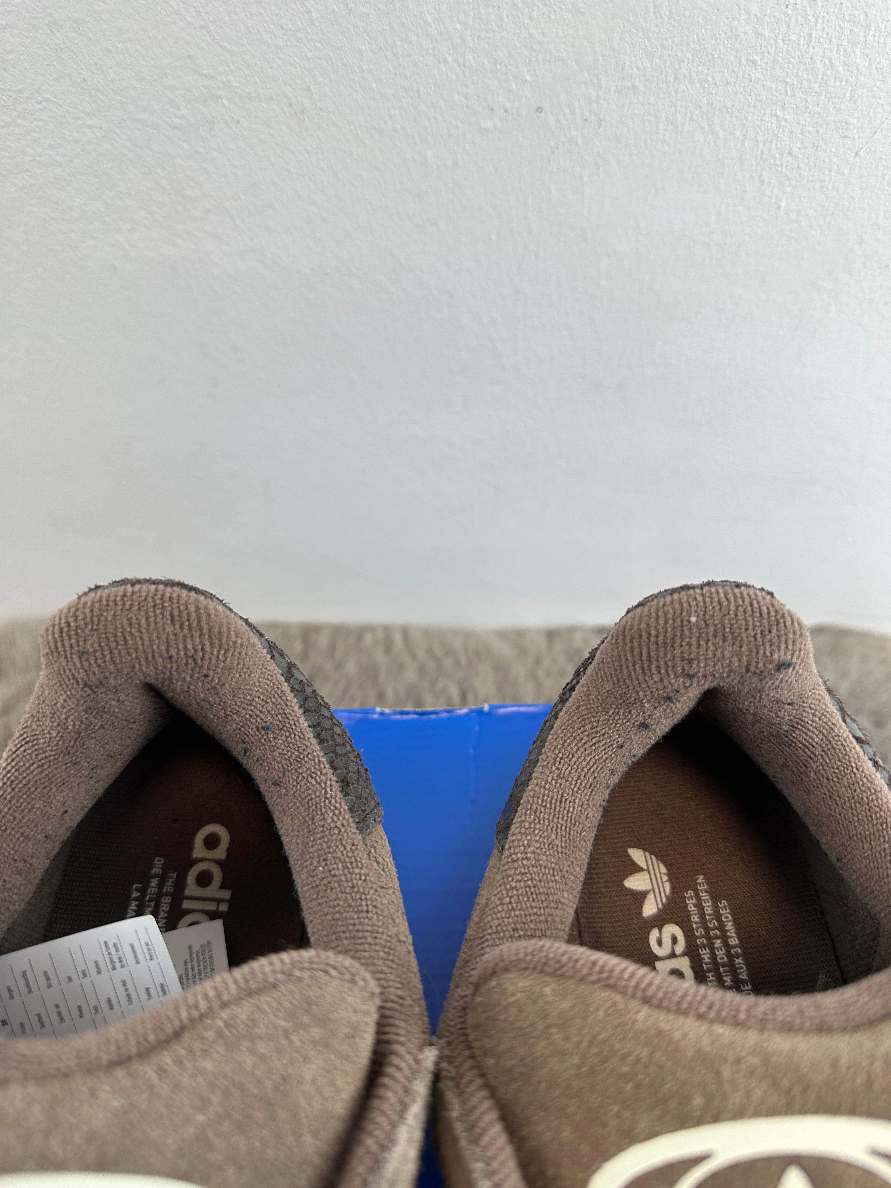 ADIDAS CAMPUS 00s