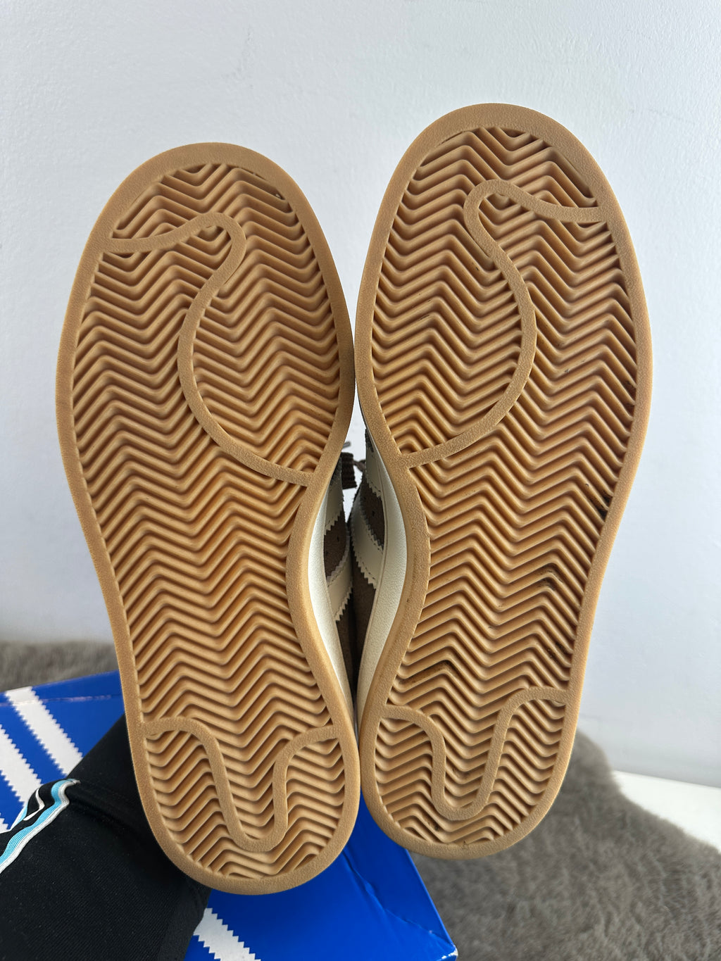 ADIDAS CAMPUS 00s