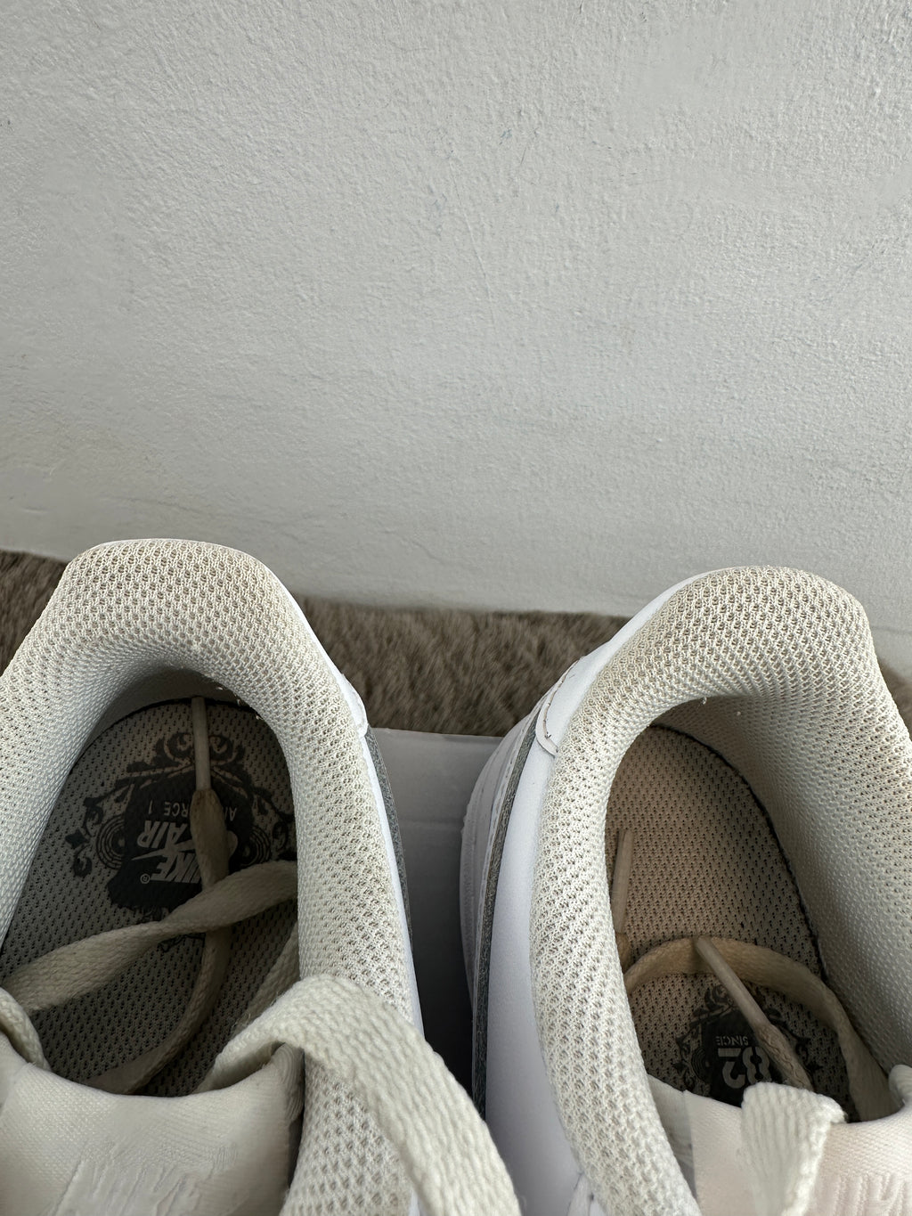 NIKE AIR FORCE 1