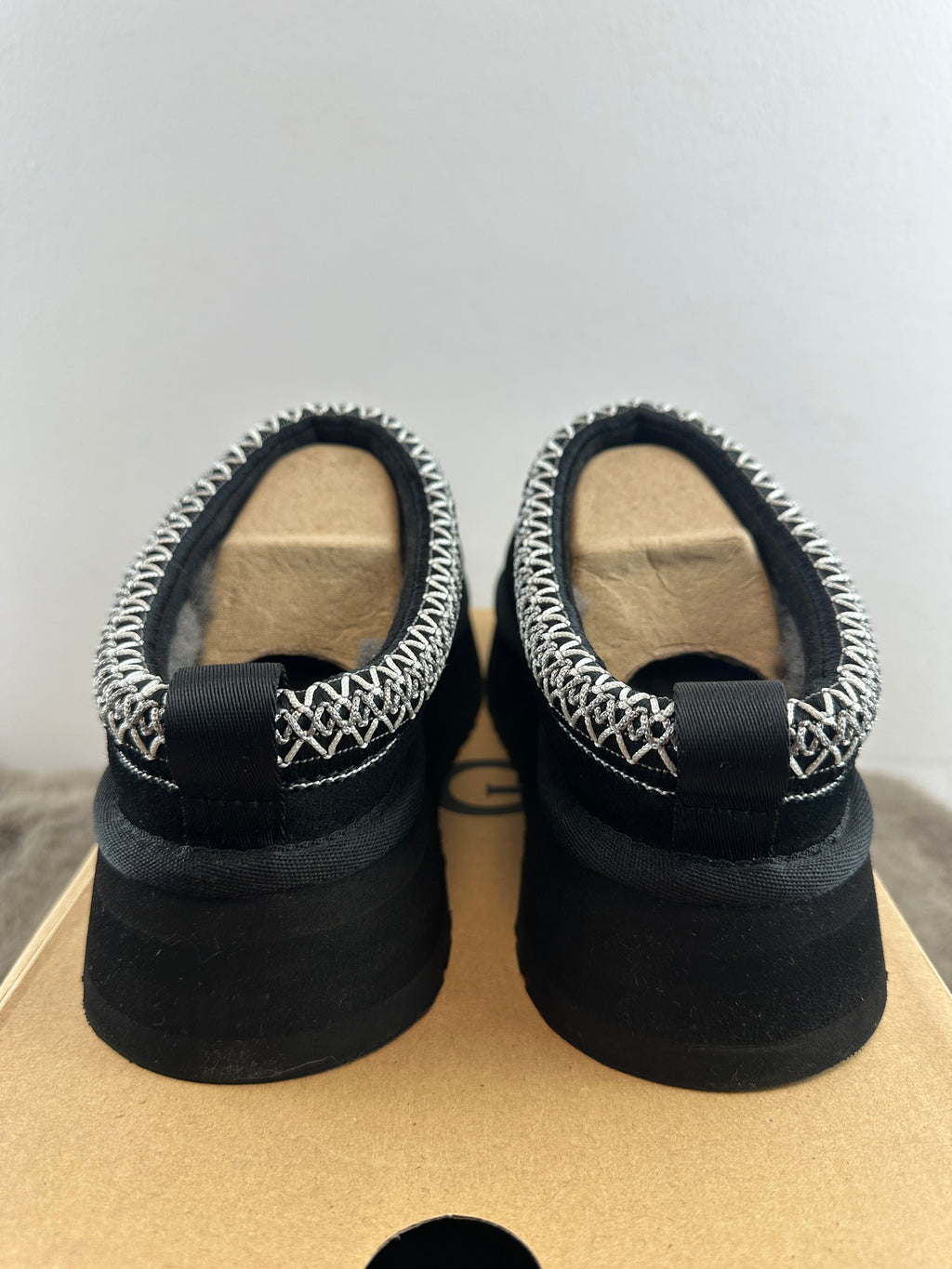 UGG TAZZ 2
