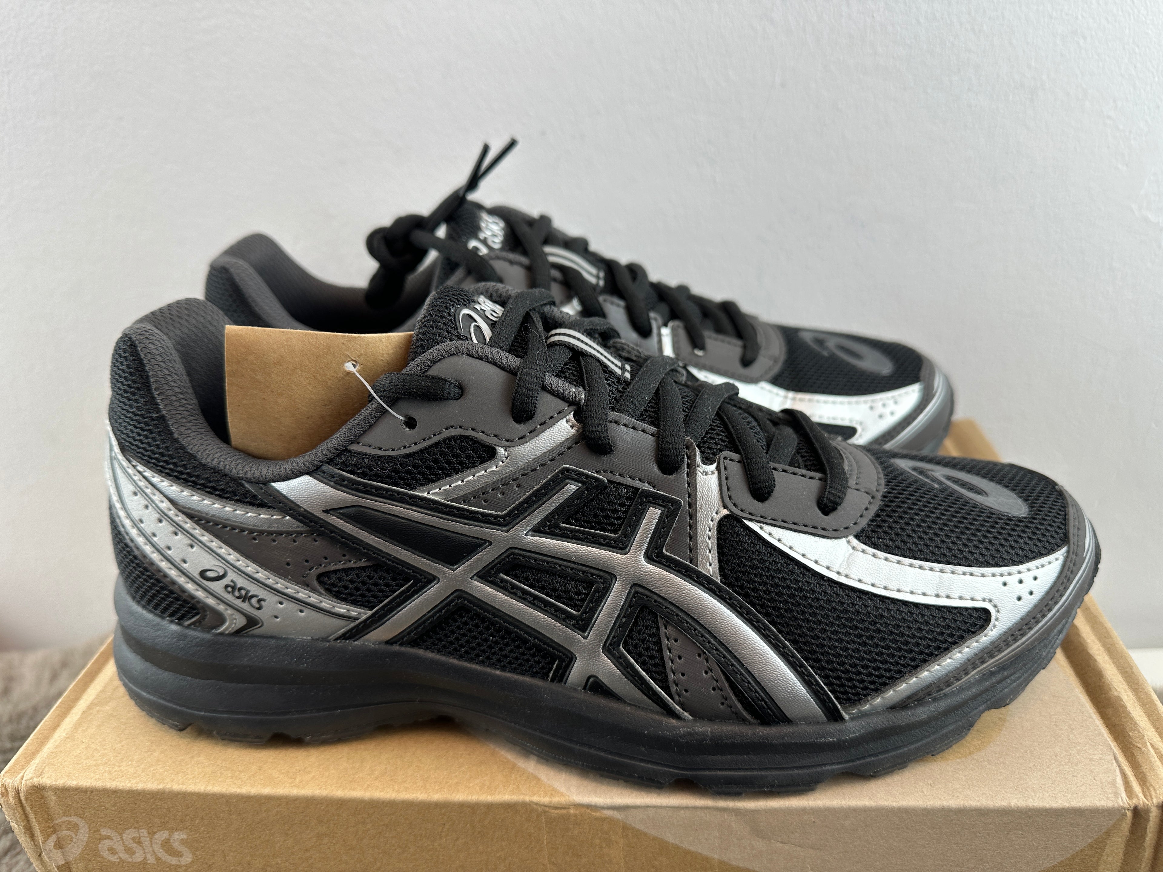ASICS JOG 100S