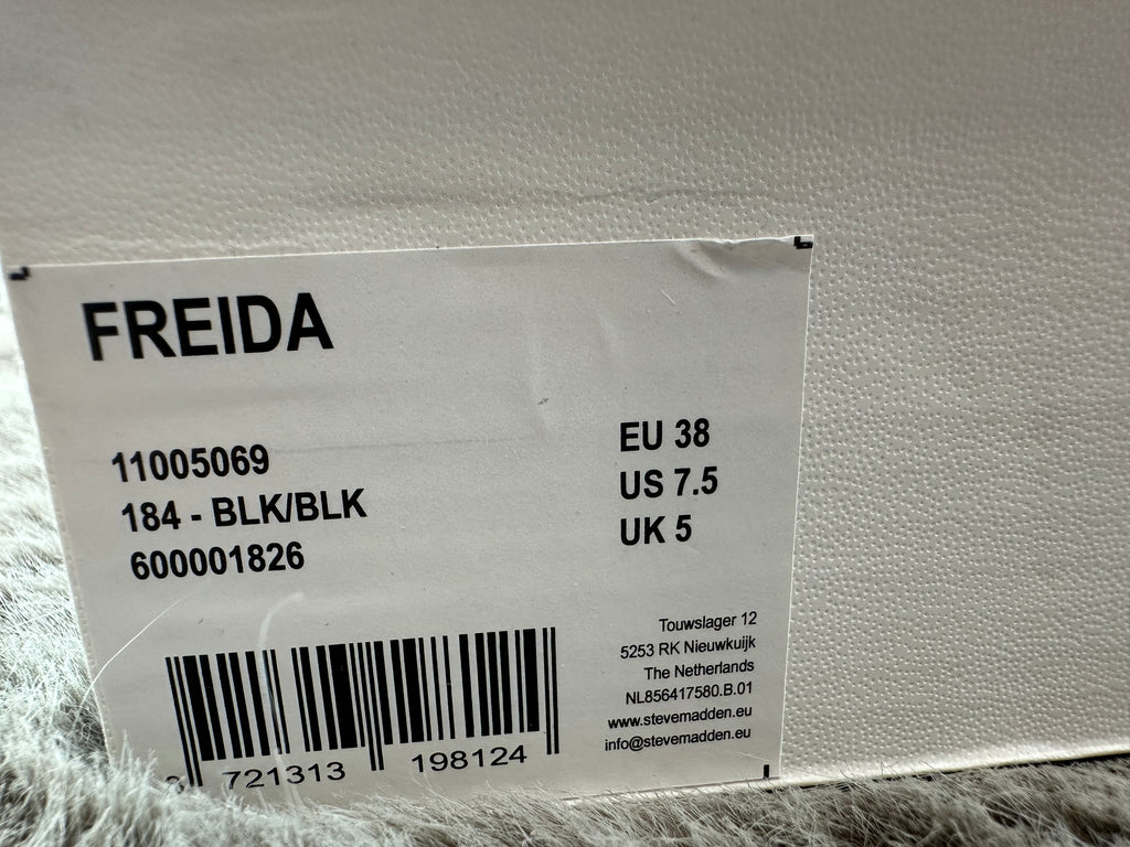 STEVE MADDEN FREIDA