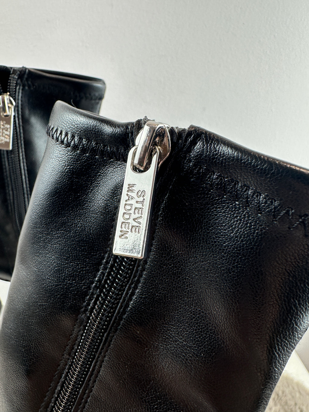 STEVE MADDEN FREIDA