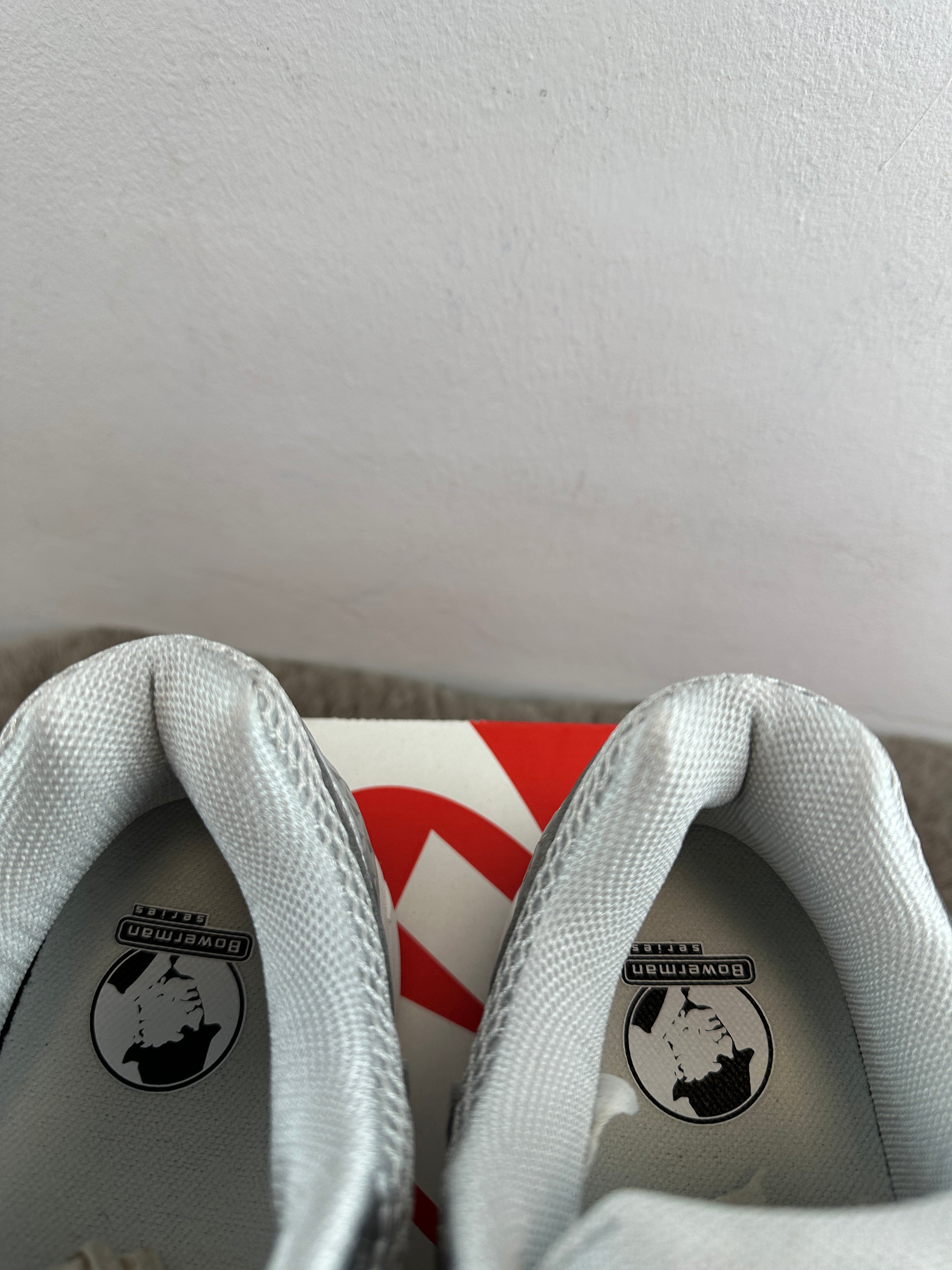 NIKE ZOOM VOMERO 5
