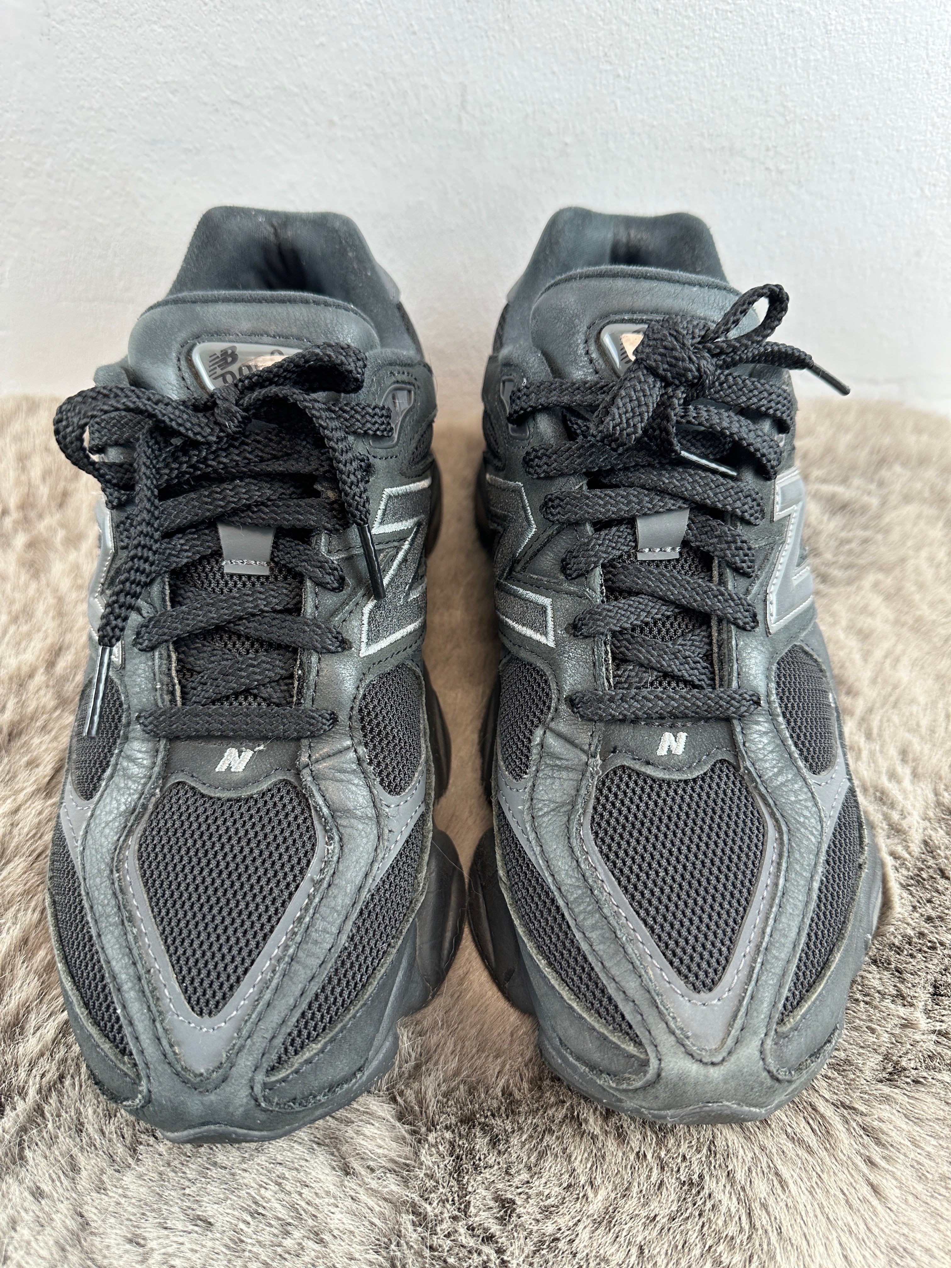 NEW BALANCE U9060ZGE