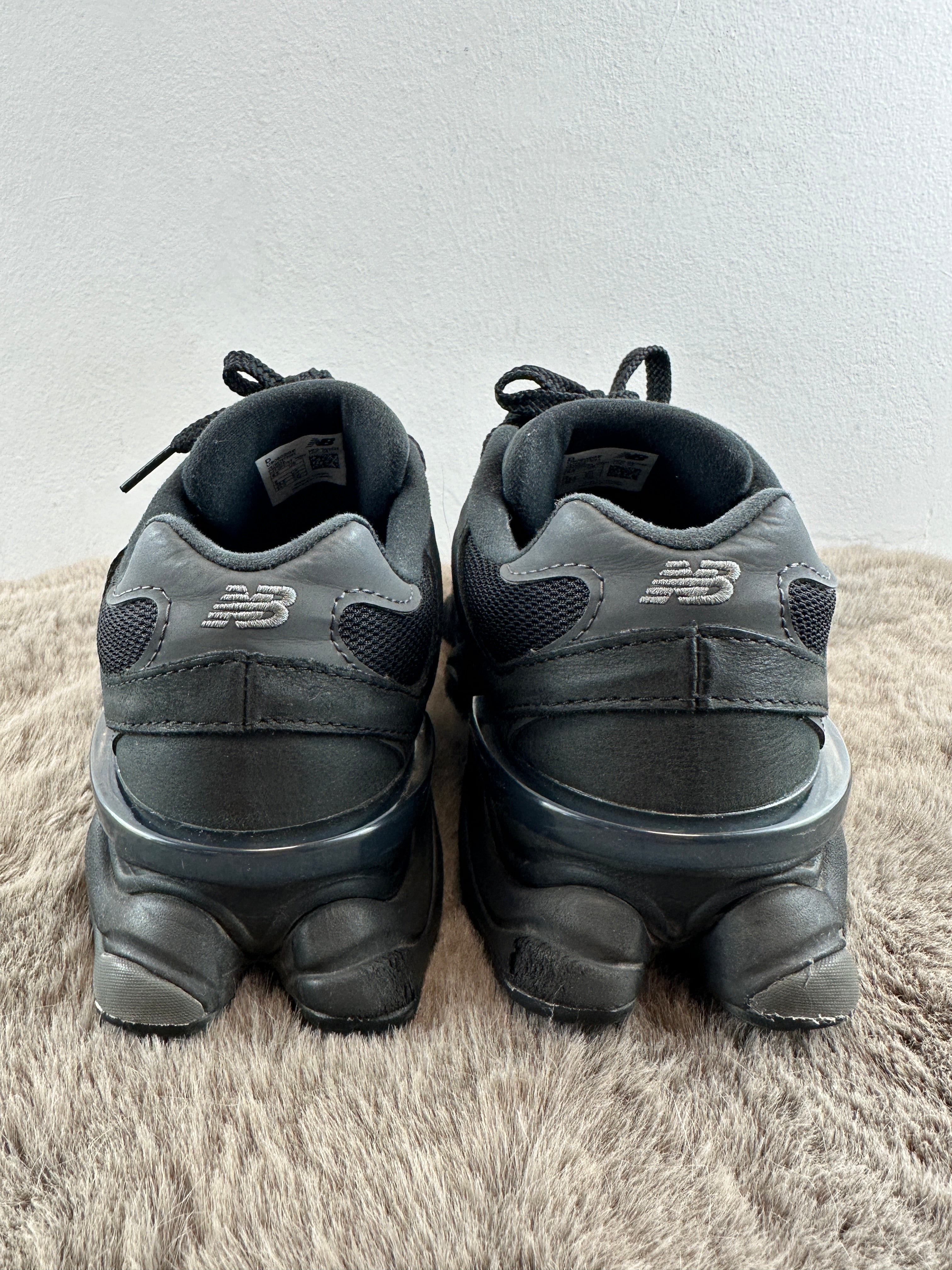 NEW BALANCE U9060ZGE