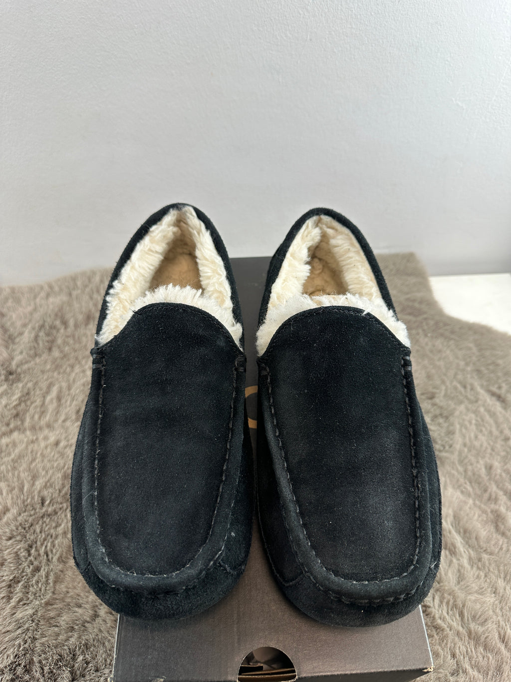 UGG M ASCOT 42