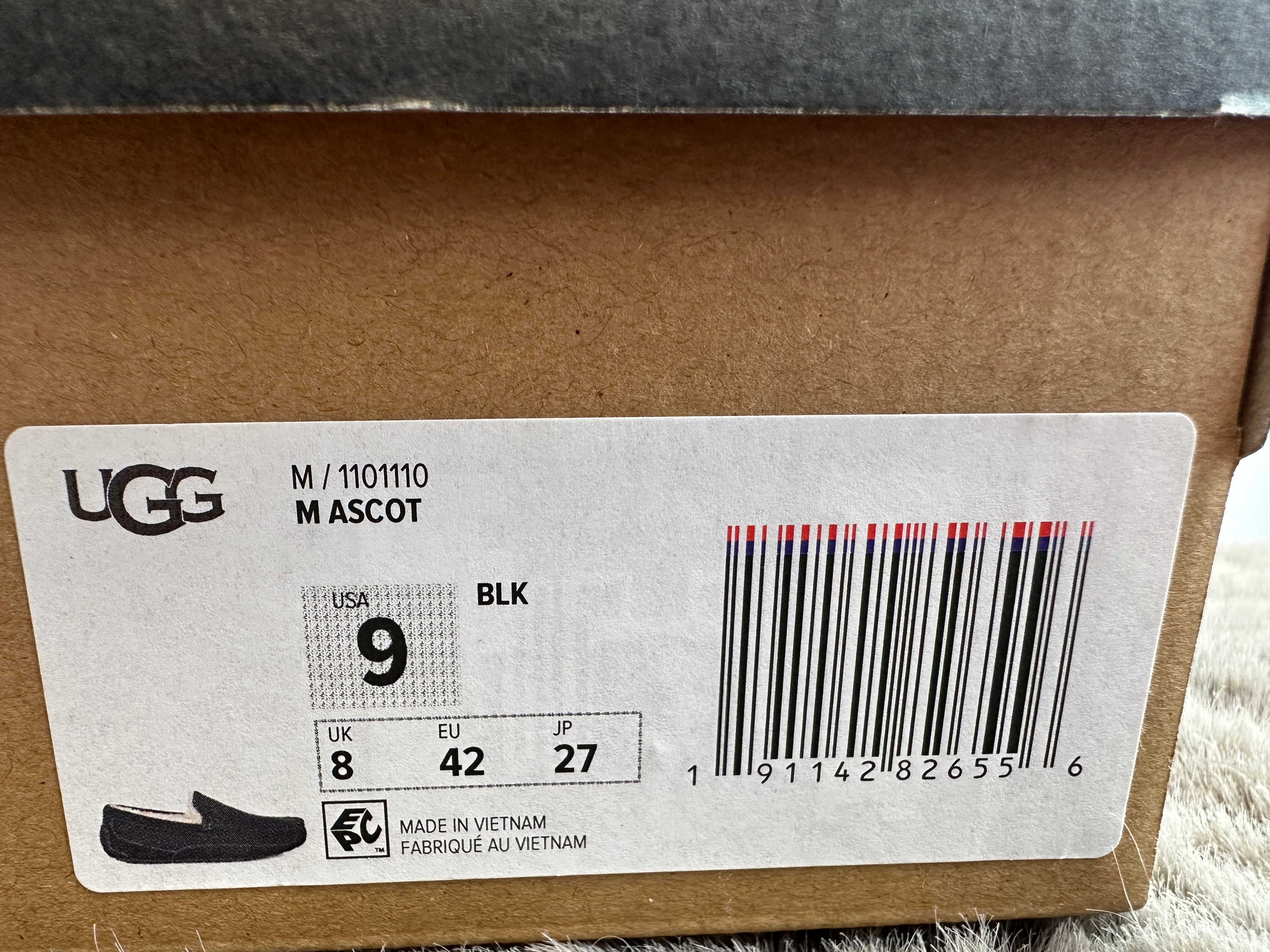 UGG M ASCOT 42
