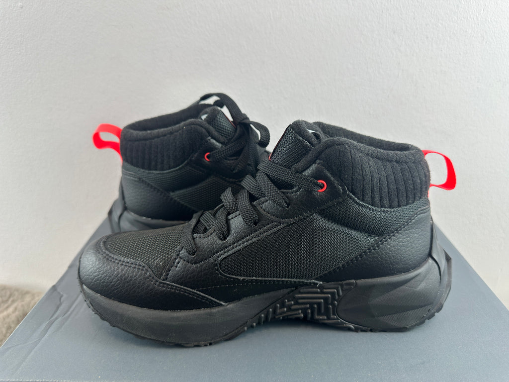 NEW BALANCE GT800