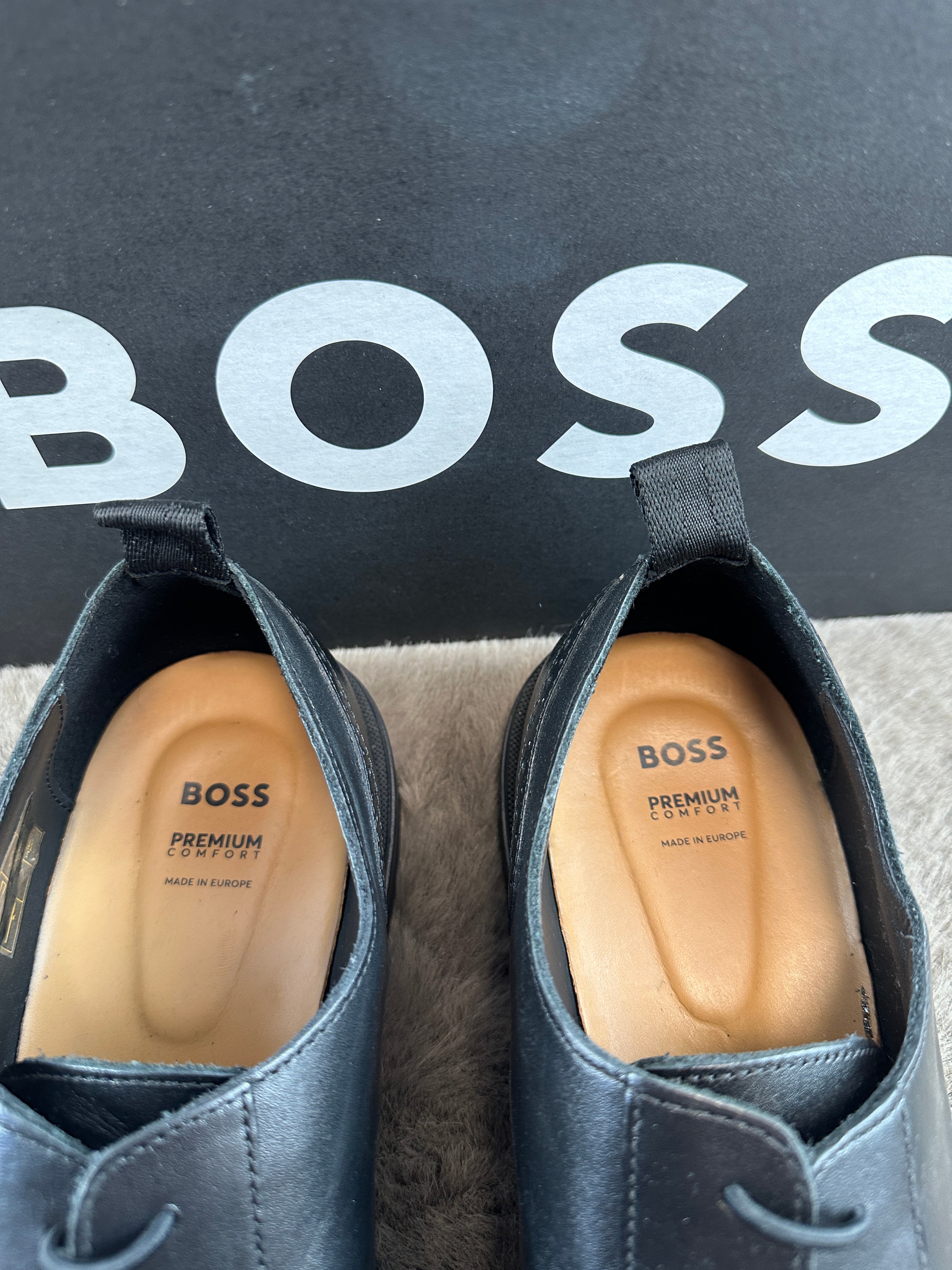 BOSS CALEV DERB