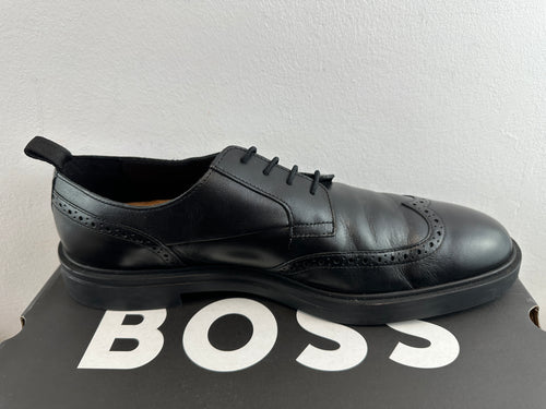 BOSS CALEV DERB