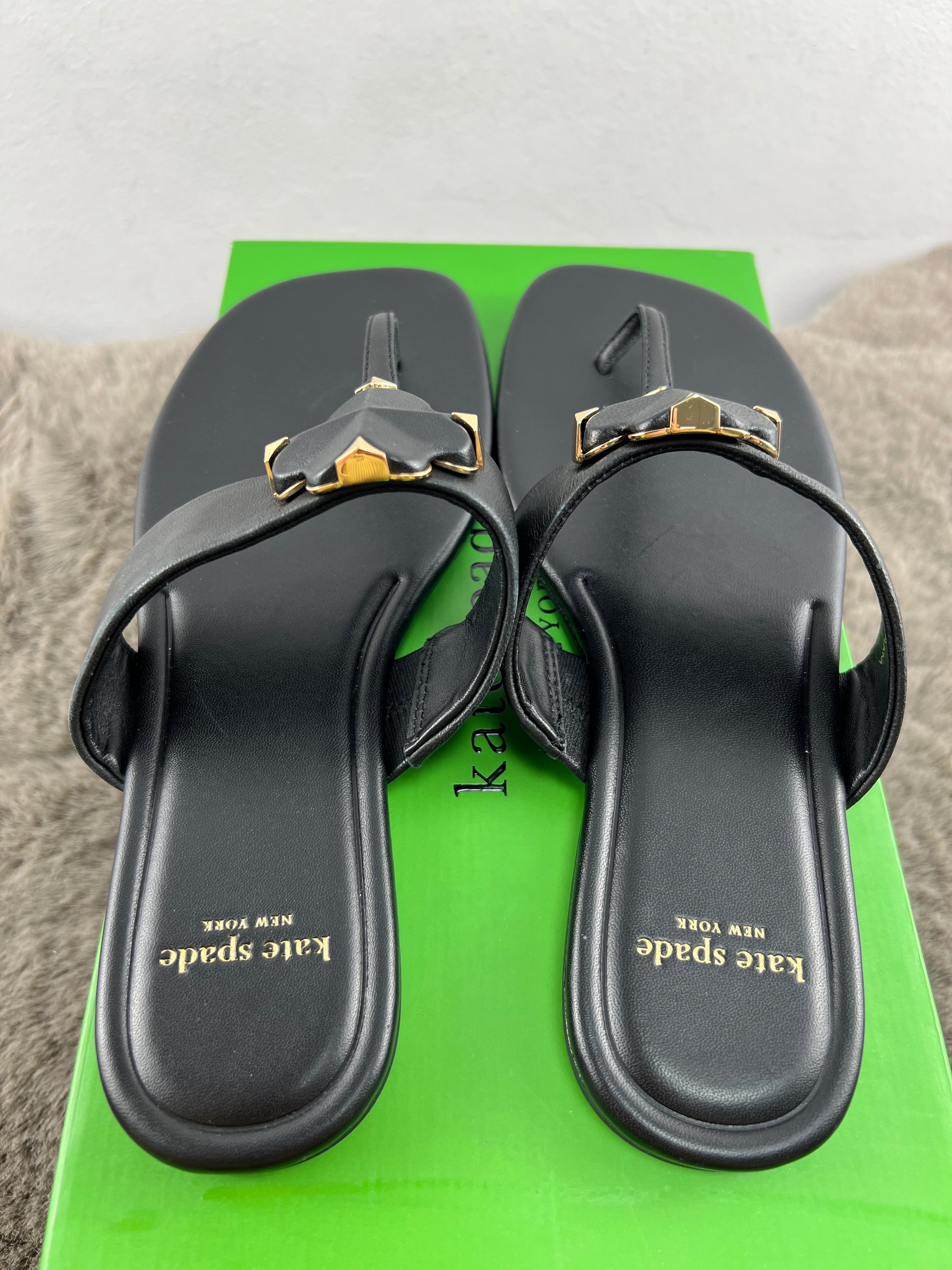 KATE SPADE THONG SANDAL