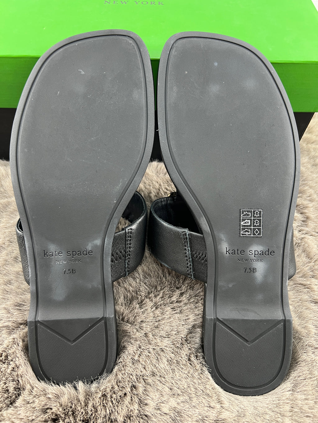 KATE SPADE THONG SANDAL