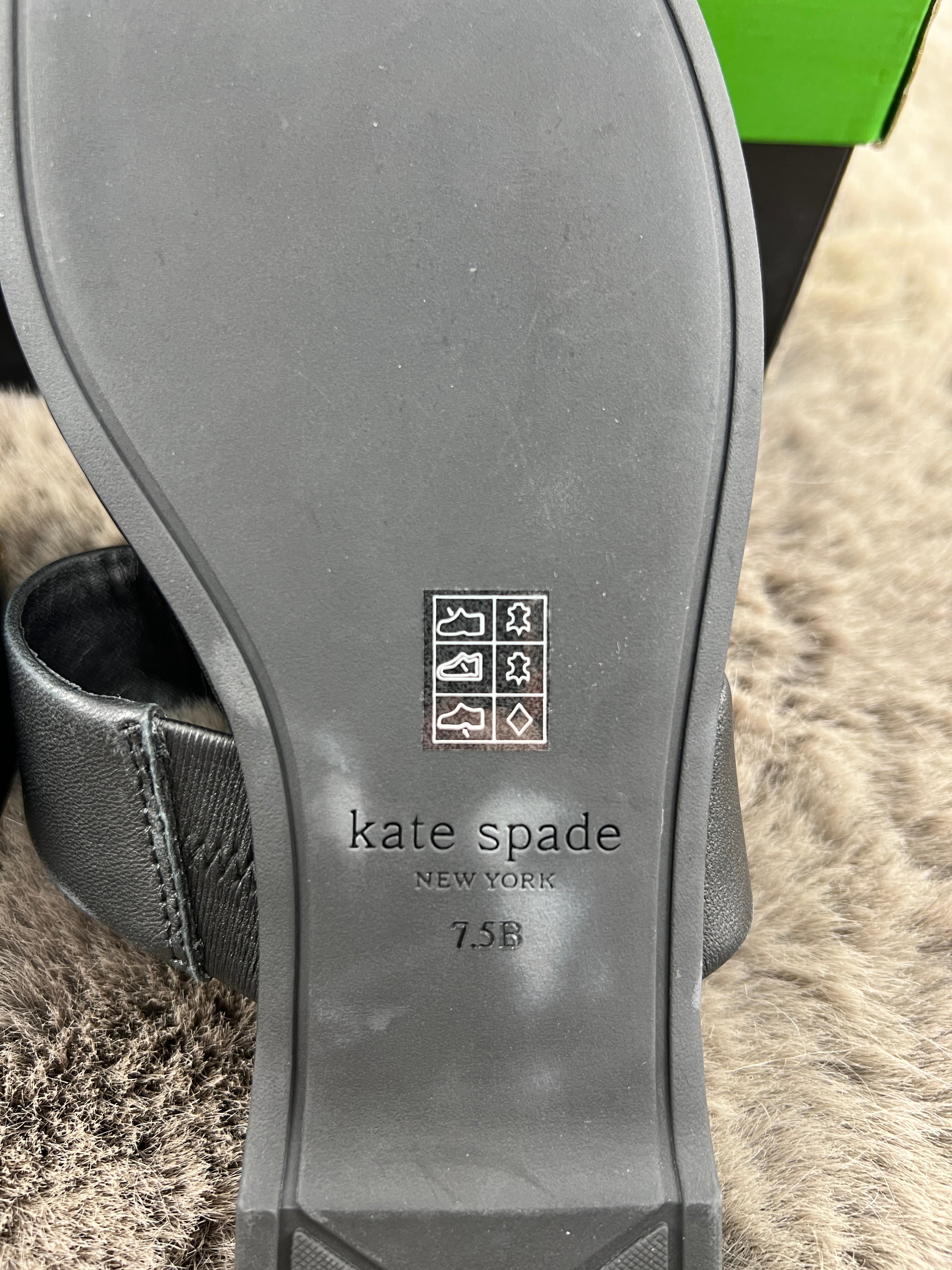KATE SPADE THONG SANDAL