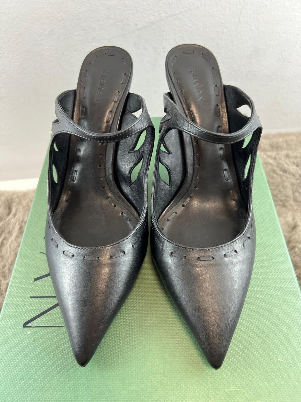 ALEXANDRA BIRMAN ARIANA MULE 05
