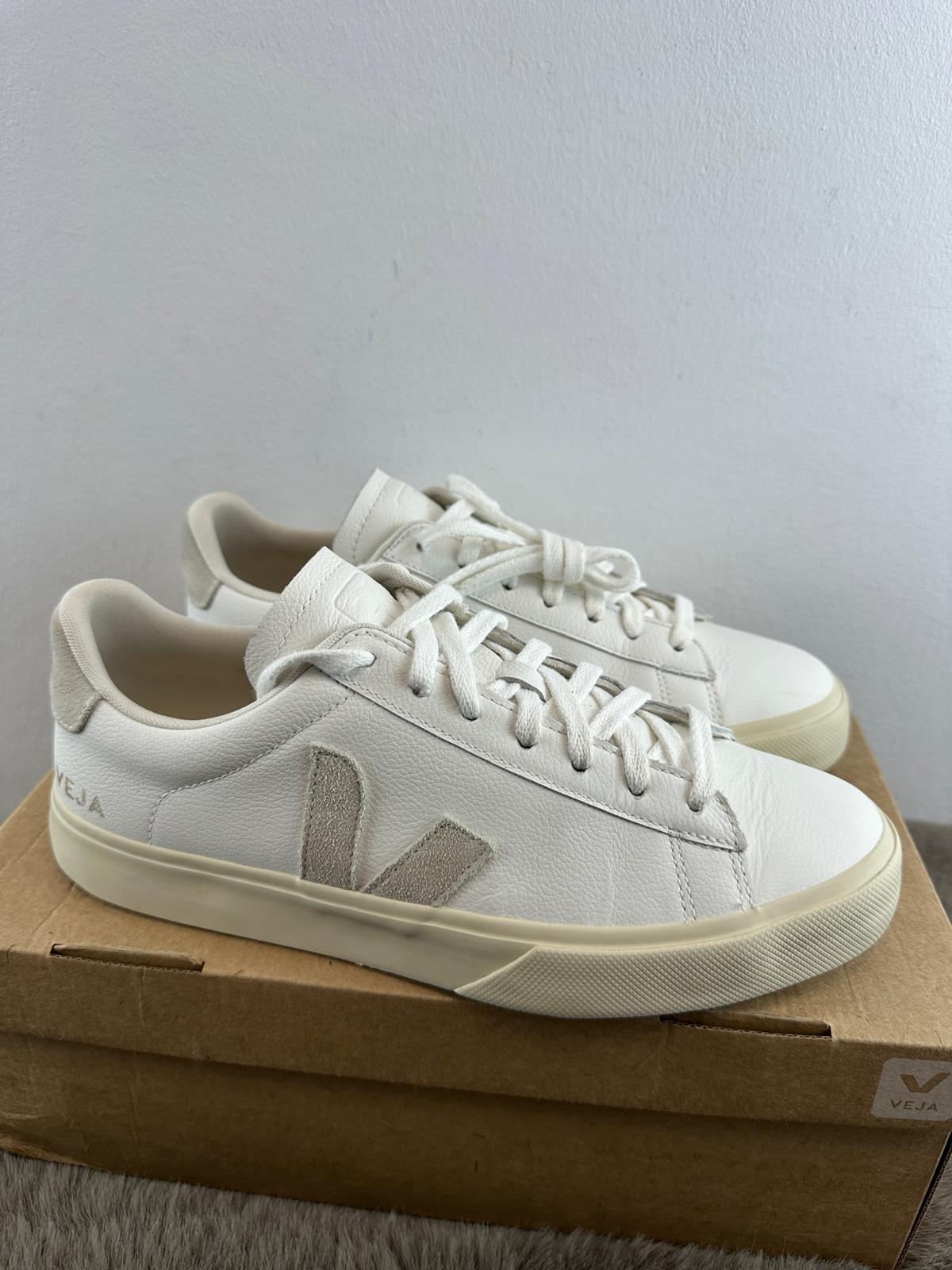 VEJA CAMPO LEATHER